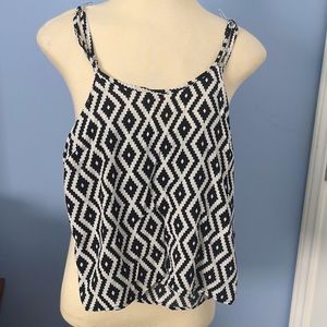⭐️5/$20 Black and white Aztec print spaghetti strap tank top layering top